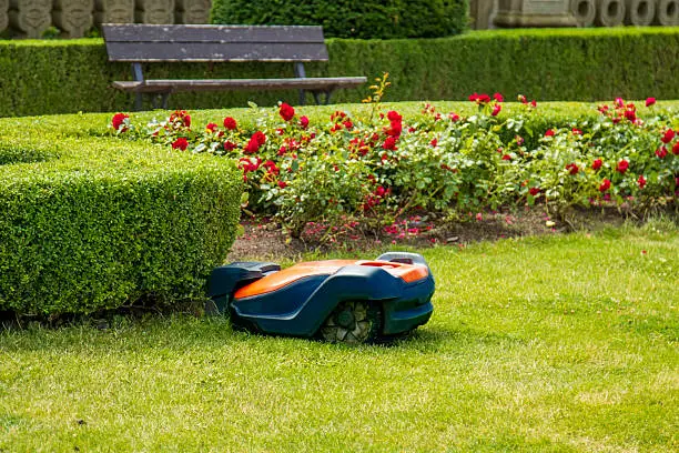 Hub Motor Solution for Robotic Lawn Mowers